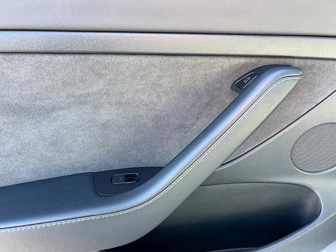 Used 2022 Tesla Model 3 Performance image 10