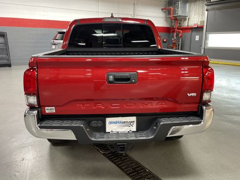Used 2021 Toyota Tacoma SR5 image 9