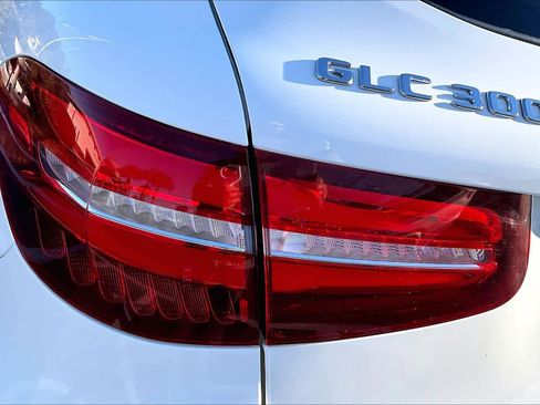 Used 2018 Mercedes-Benz GLC 300 image 28