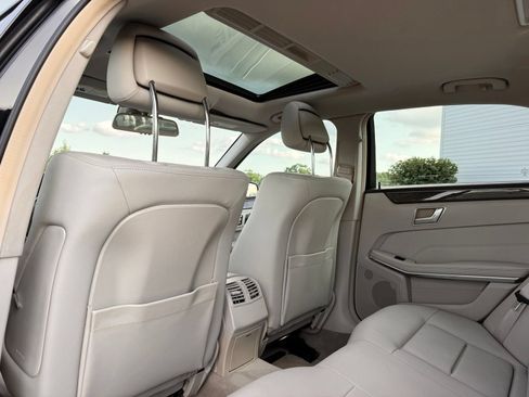 Used 2016 Mercedes-Benz E 350 Sedan image 21
