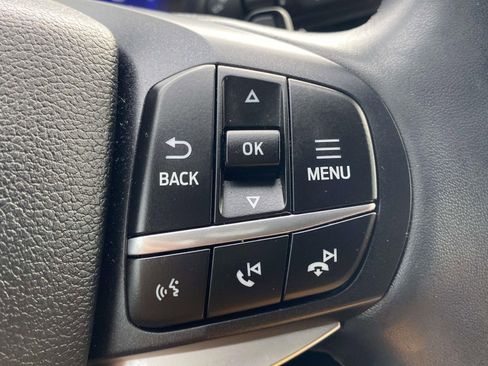 Used 2020 Ford Explorer Platinum w/ Premium Technology Package image 26