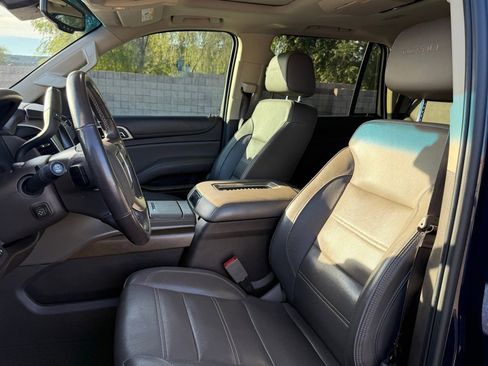 Used 2018 GMC Yukon Denali w/ Denali Ultimate Package image 12