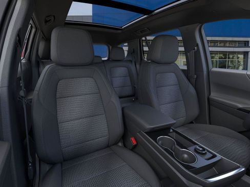 New 2026 Chevrolet Equinox LT w/ Safety and Technology Package FWD image 16