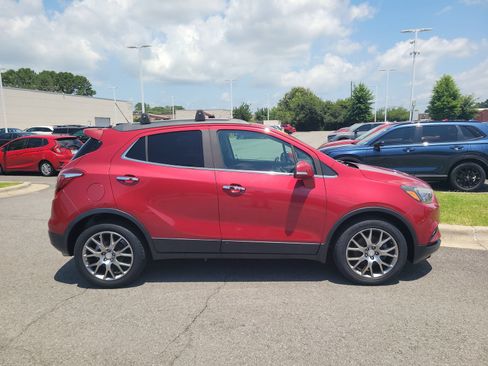 Used 2018 Buick Encore Sport Touring w/ Safety Package FWD image 2