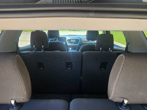 Used 2018 GMC Acadia SLE FWD image 22