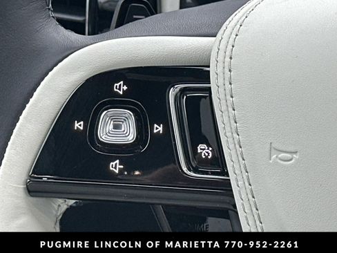 New 2026 Lincoln Aviator Black Label w/ Dynamic Handling Package AWD/4WD image 24