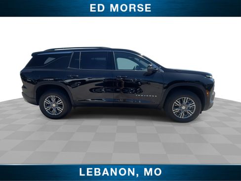 Used 2026 Chevrolet Traverse LT w/ Driver Confidence Package AWD/4WD image 9