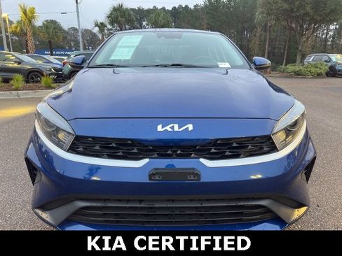 Certified 2023 Kia Forte LXS w/ LXS Technology Package image 3