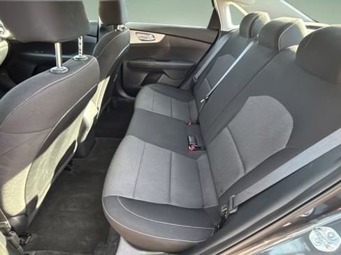 Used 2024 Kia Forte LXS image 19