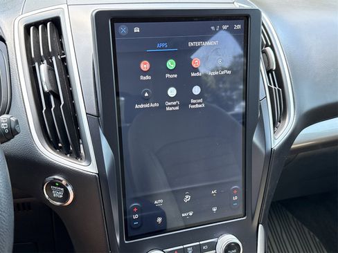 Used 2024 Ford Edge SE image 24