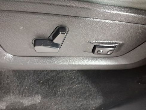 Used 2015 RAM 1500 Outdoorsman AWD/4WD image 16