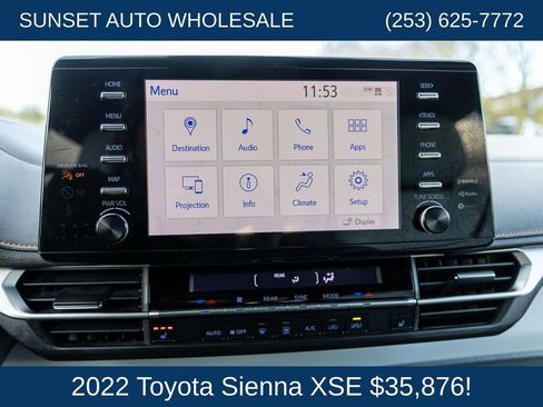 Used 2022 Toyota Sienna XSE FWD image 58