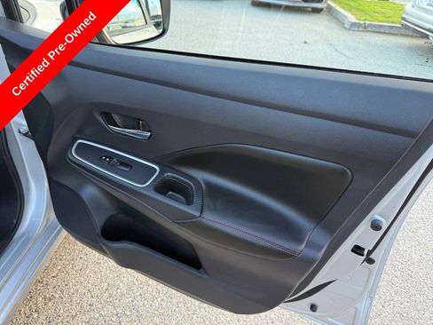 Certified 2025 Nissan Versa SR w/ Trunk Package image 31