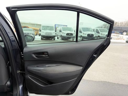 Used 2023 Toyota Corolla LE image 20