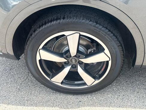 Used 2022 Audi Q5 2.0T Premium Plus AWD/4WD image 45