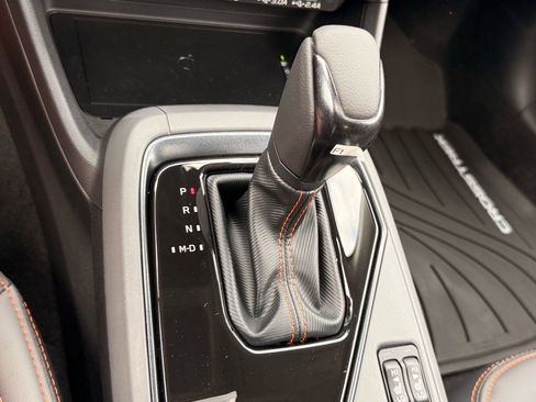 Certified 2025 Subaru Crosstrek 2.5i Limited w/ Crosstrek Mirror Package image 16