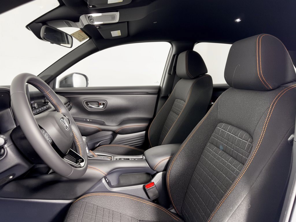 Certified 2024 Honda HR-V Sport image 5