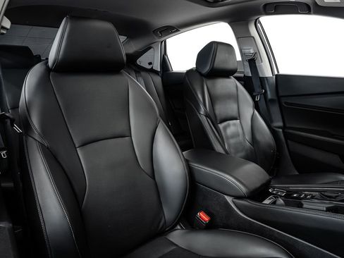 Used 2024 Honda Accord Touring image 31