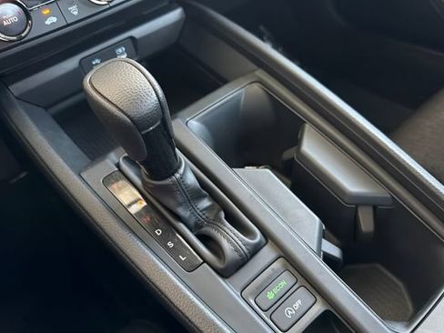 Used 2025 Honda Accord LX image 25