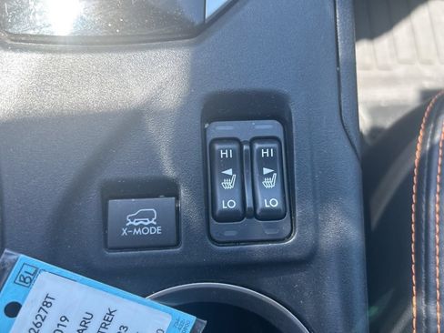 Used 2019 Subaru Crosstrek 2.0i Limited w/ Moonroof Package w/Navigation AWD/4WD image 7