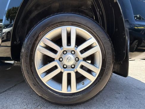 Used 2010 Toyota 4Runner Limited RWD image 30