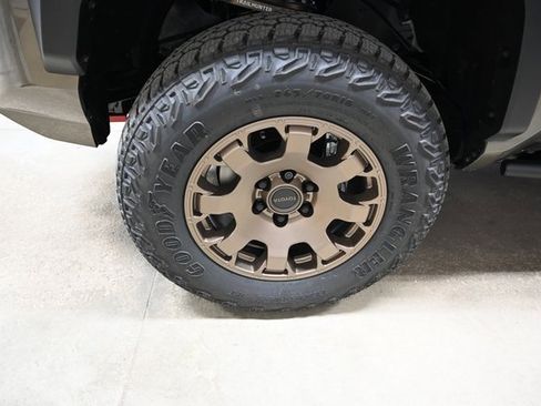 New 2025 Toyota Tacoma 4x4 Double Cab Hybrid image 35