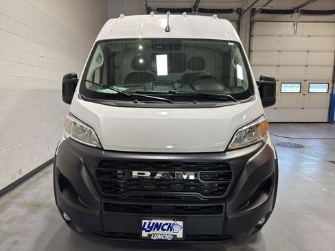 Used 2025 RAM ProMaster 3500 w/ Convenience Group FWD image 8