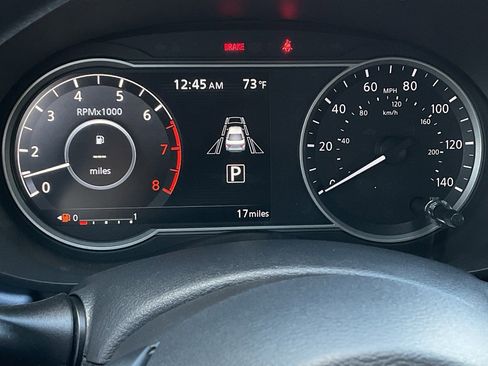 New 2025 Nissan Versa SV w/ Trunk Package image 20