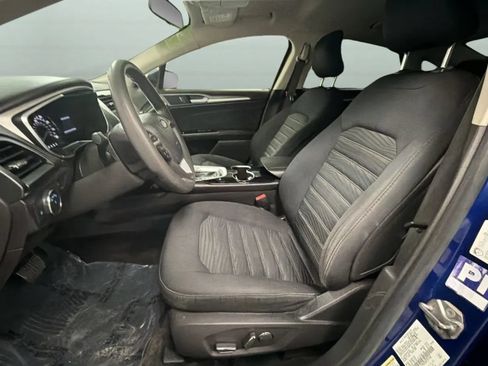 Used 2016 Ford Fusion SE FWD image 19