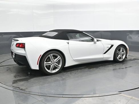 Used 2017 Chevrolet Corvette Stingray Convertible w/ 1LT RWD image 3