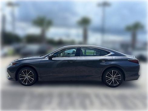 Certified 2025 Lexus ES 350 w/ Premium Package FWD image 5