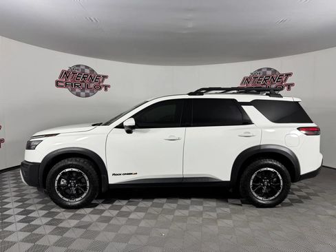 Used 2025 Nissan Pathfinder Rock Creek AWD/4WD image 4