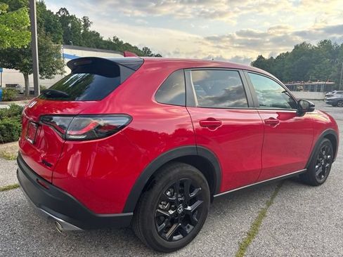 Used 2024 Honda HR-V Sport image 7