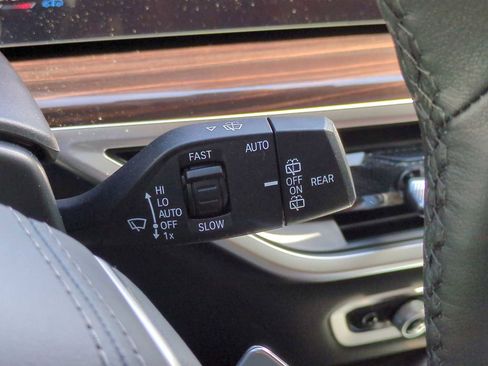 New 2026 BMW X7 xDrive40i w/ Executive Package image 28