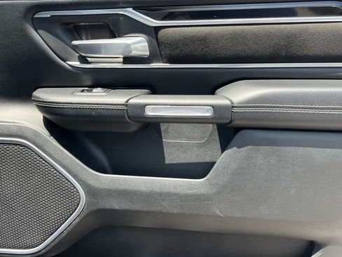 Used 2019 RAM 1500 Laramie w/ Sport Appearance Package AWD/4WD image 25