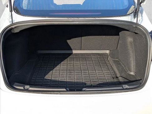 Used 2018 Tesla Model 3 Long Range image 6