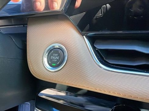 New 2026 Chevrolet Equinox ACTIV w/ LPO, Floor Liner Package image 21