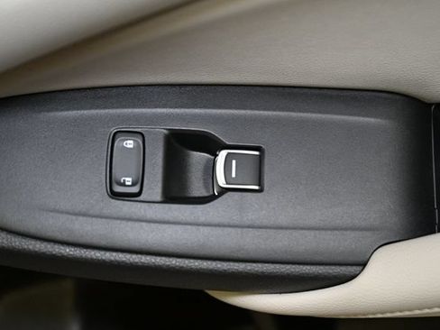 Used 2018 Honda Accord Touring image 63