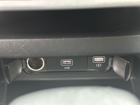 Used 2023 Kia Seltos S FWD image 44