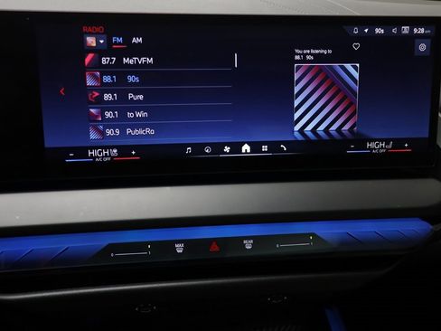 Used 2025 BMW X3 M50 image 9