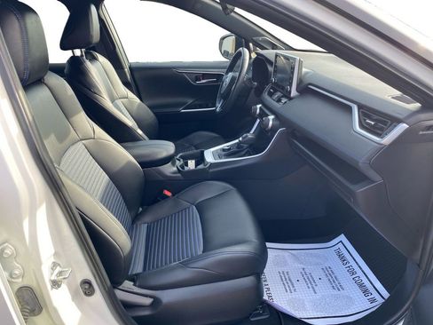 Used 2021 Toyota RAV4 XSE image 17