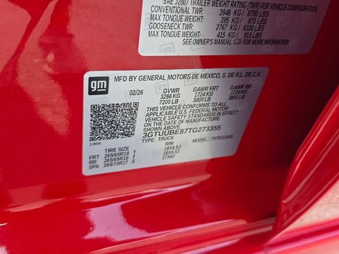 New 2026 GMC Sierra 1500 SLE image 4