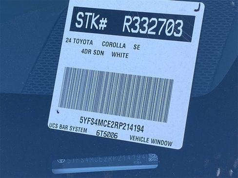 Certified 2024 Toyota Corolla SE image 36