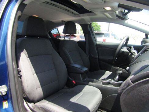 Used 2019 Chevrolet Cruze LT w/ LT Plus Package FWD image 24
