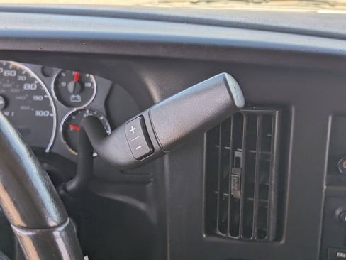 Used 2023 GMC Savana 2500 Extended w/ Driver Convenience Package RWD image 31
