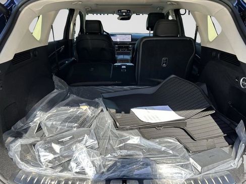 New 2026 Genesis GV80 2.5T Select image 16