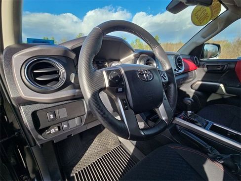 Used 2023 Toyota Tacoma SR5 image 10