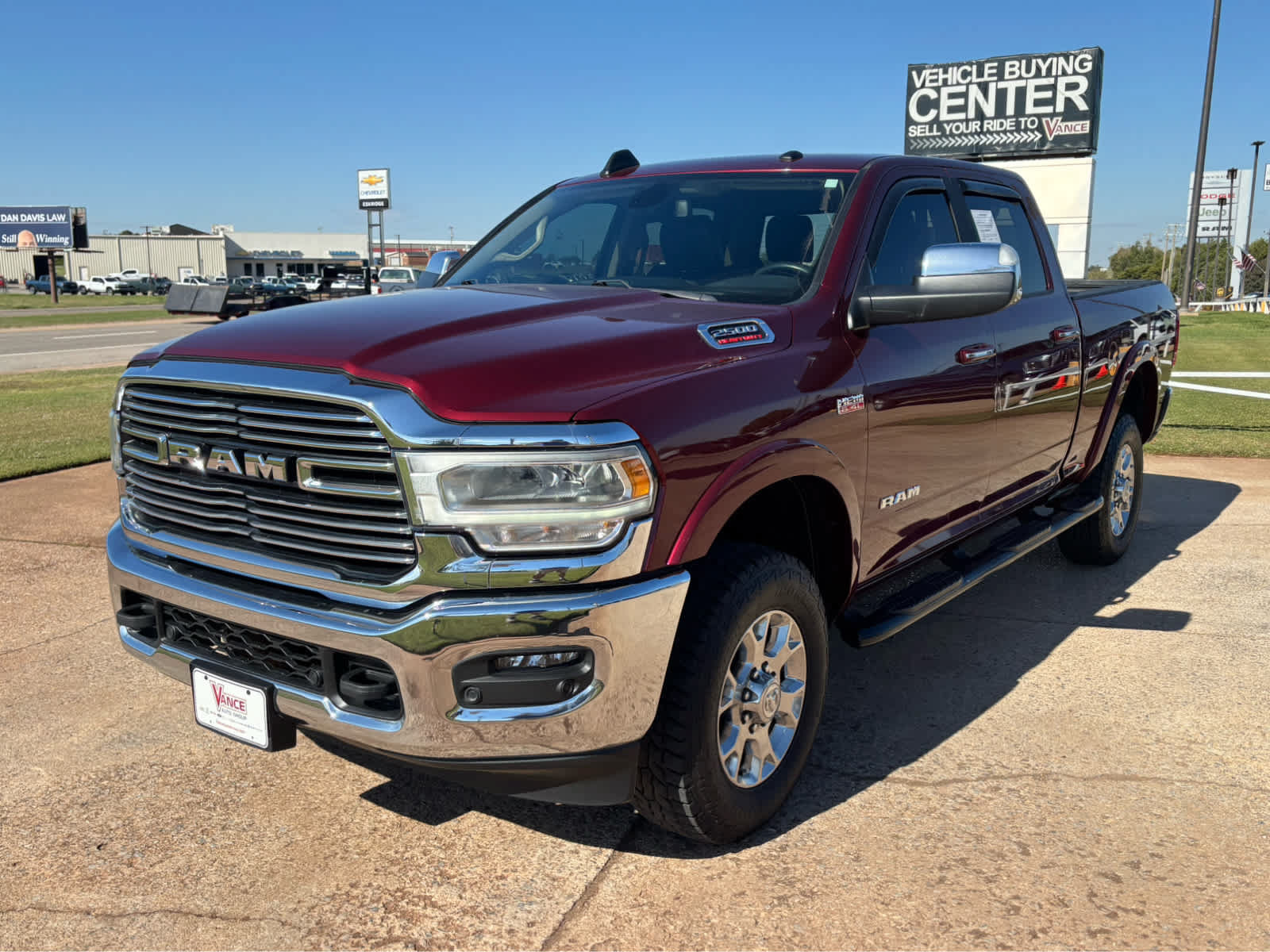 Used 2022 RAM 2500 Laramie AWD/4WD image 3