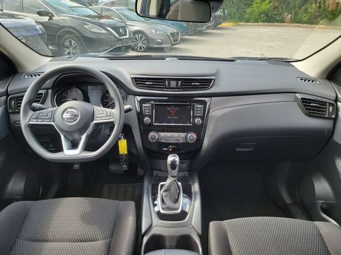Certified 2021 Nissan Rogue Sport S FWD image 14