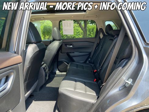 Used 2023 Nissan Rogue SL AWD/4WD image 5